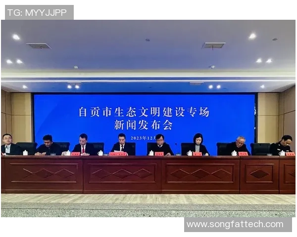 自贡籍足球明星最新动态与成就盘点，看看他们的辉煌历程与未来展望