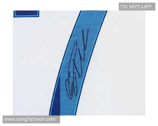 足球明星亲笔签名商品上线京东自营尽享独特收藏体验 足球明星亲笔签名商品上线京东自营尽享独特收藏体验